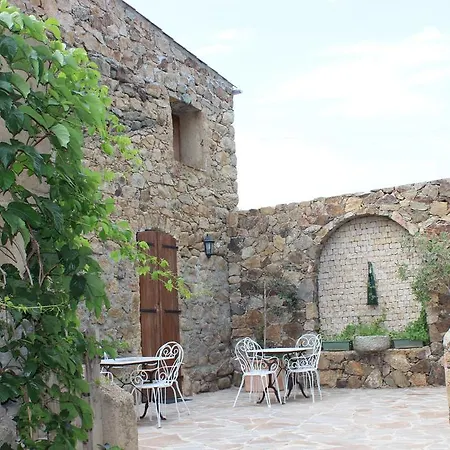Pietra-monetta Bed & Breakfast *