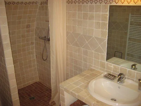 Pietra-monetta Bed & Breakfast *